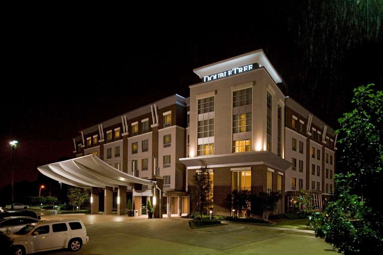 Doubletree By Hilton Baton Rouge Hotel Exterior foto